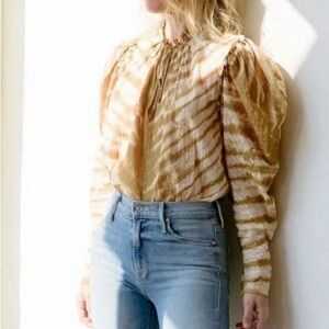 Ulla Johnson Madena Blouse in Sand size 6